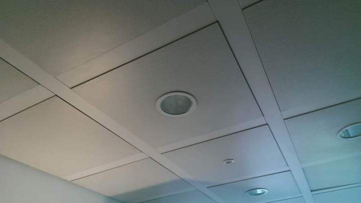 Installation spot LED Paris